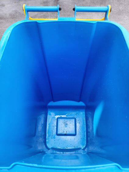 Clean Blue Bin
